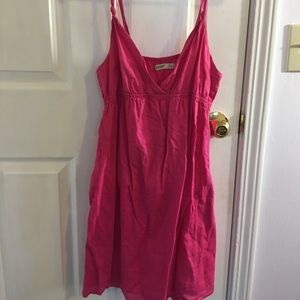 Pink sundress Old Navy with pockets ‼️
